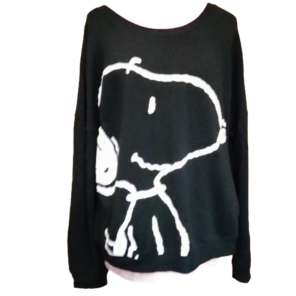 Snoopy Sweatshirt New without Tags XL